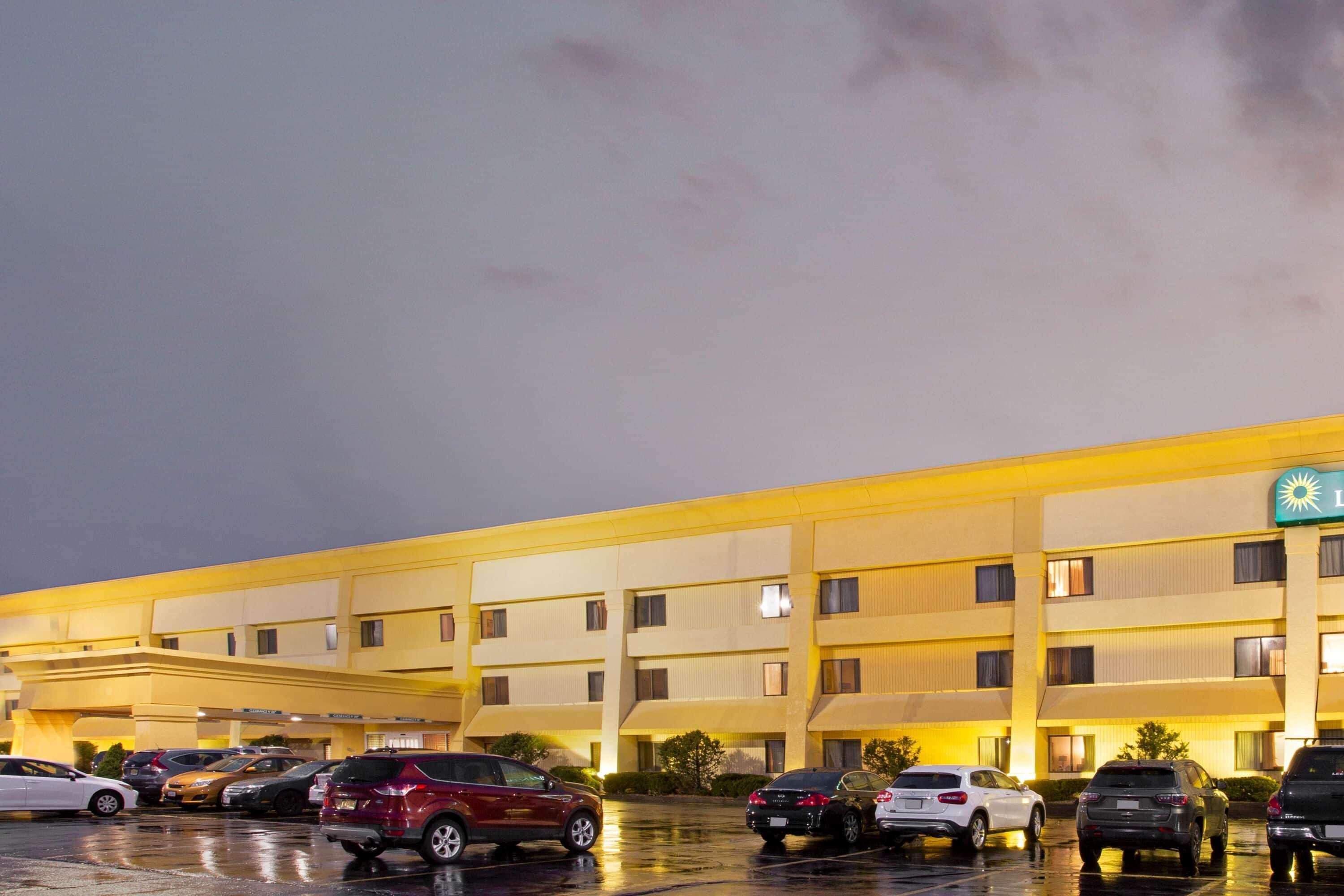 La Quinta Inn By Wyndham Auburn Worcester Ngoại thất bức ảnh